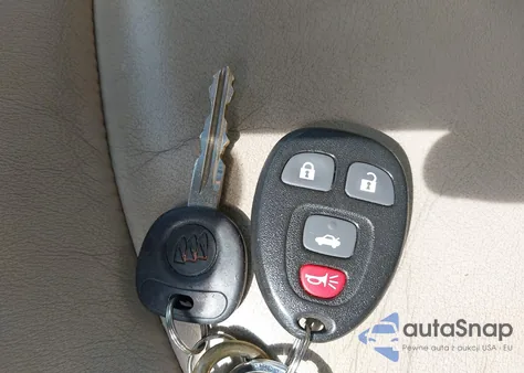 2007 Buick Lacrosse Cxl из США, поврежденный, VIN 2G4WD552871242695